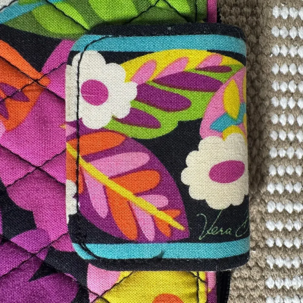VERA BRADLEY Smartphone Wristlet VA VA BLOOM Travel Y2K Colorful Quilted - Picture 3 of 8